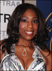 Dawnn Lewis