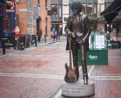 Life-size bronzed statue of Phil Lynott was unveiled in Dublin